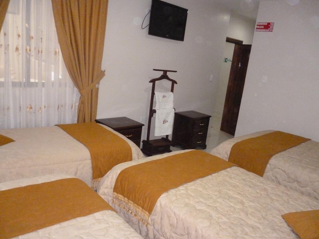 Hostal Fevilamir Ibarra Exterior photo