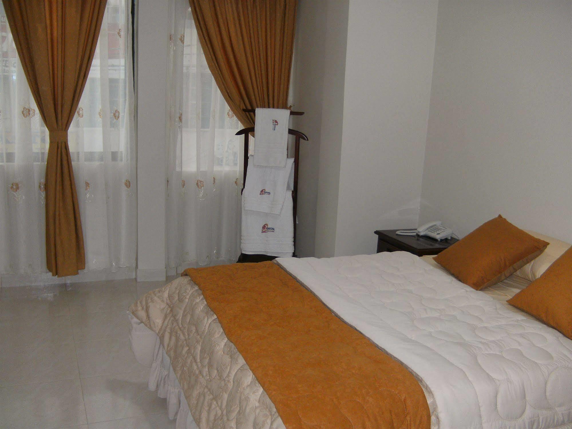 Hostal Fevilamir Ibarra Exterior photo